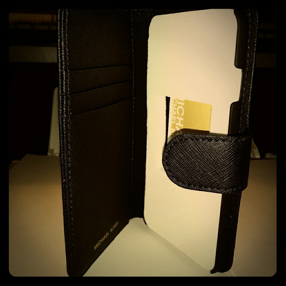 Michael kors phone case